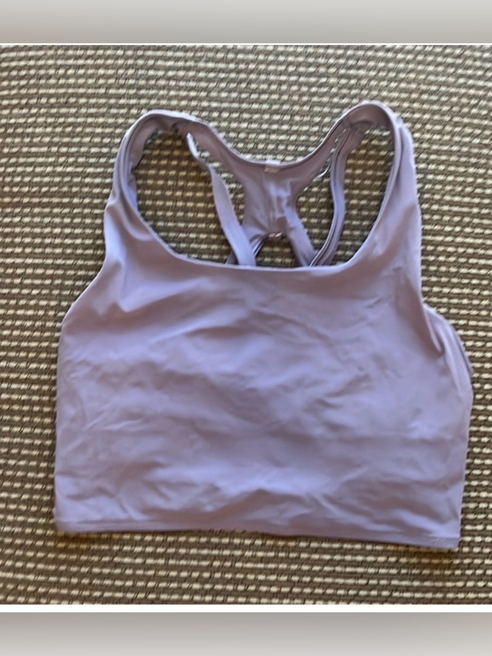 EUC Lululemon Stash it Bra size 6 Dusky Lavender